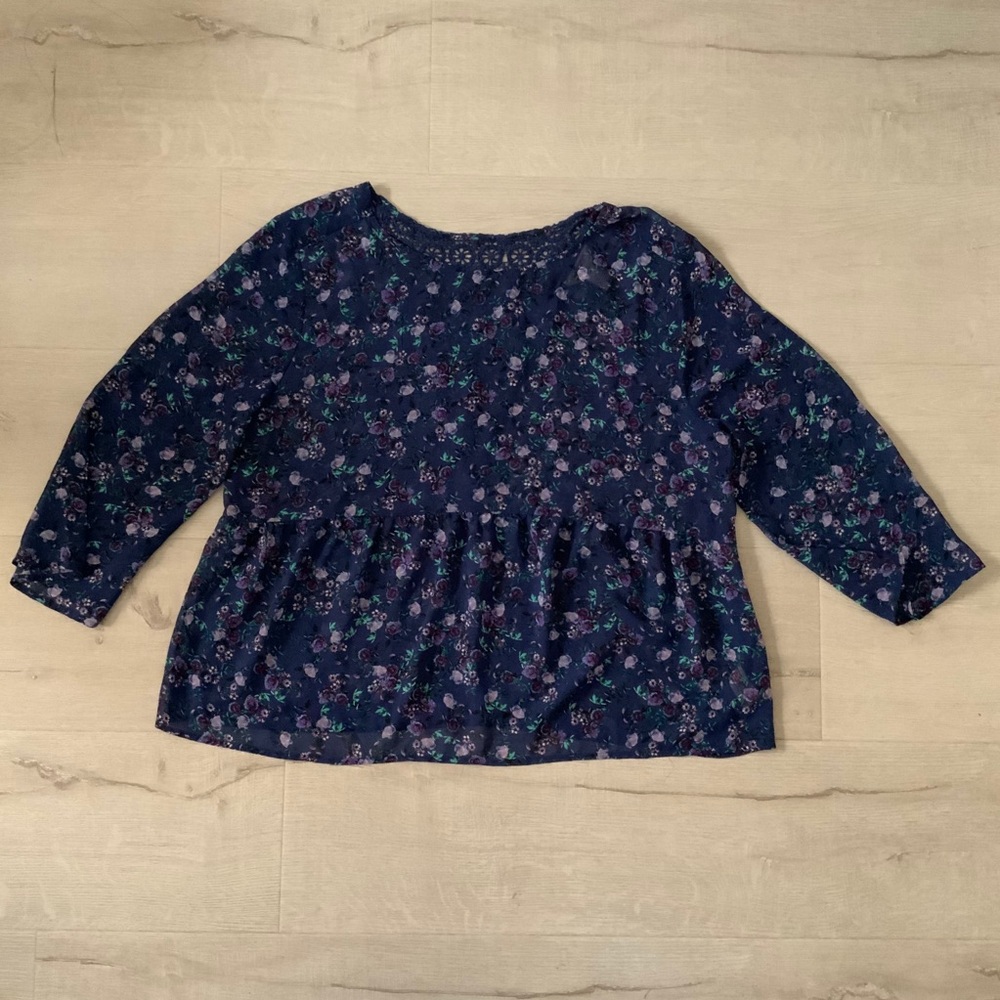 ARIZONA NAVY BLUE FLORAL SHEER BLOUSE